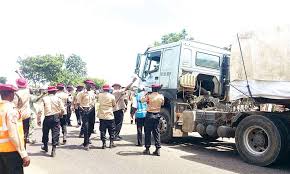 FRSC, Dangote Group  Strike Deal On Non-Movement Of Trucks At Night, See Why