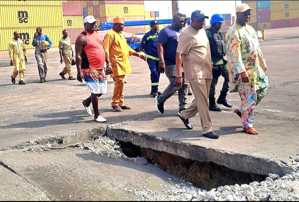 Safety Failures Exposed as Dockworker Dies on Christmas Day at Tin Can Port