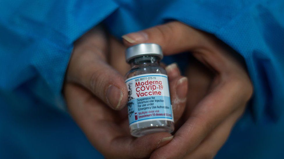 Japan discover black particles in Moderna Covid vaccine 